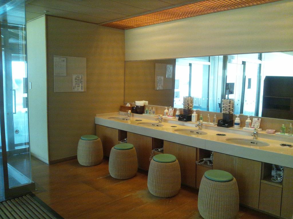 Hirugami Grand Hotel Tenshin Achi Buitenkant foto