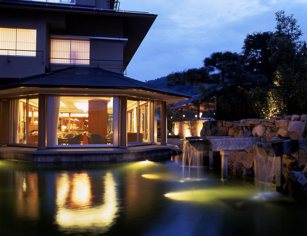 Hirugami Grand Hotel Tenshin Achi Buitenkant foto